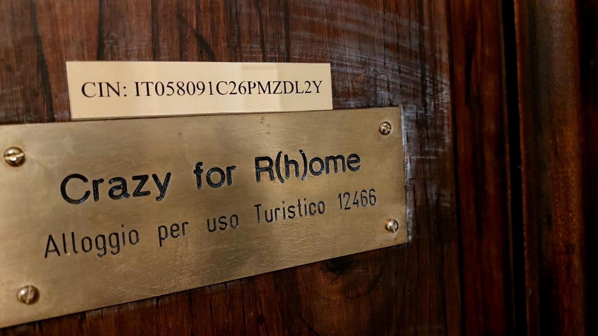 C R A Zy For Rhome Рим Экстерьер фото